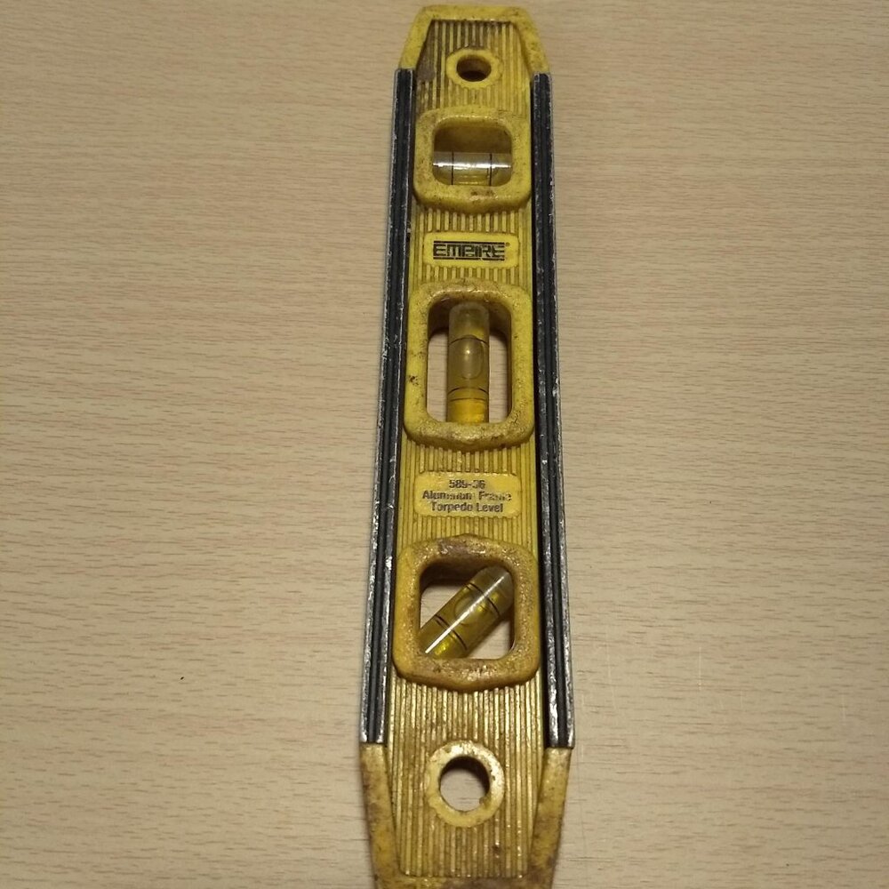 Level - Empire - 9" Torpedo Level